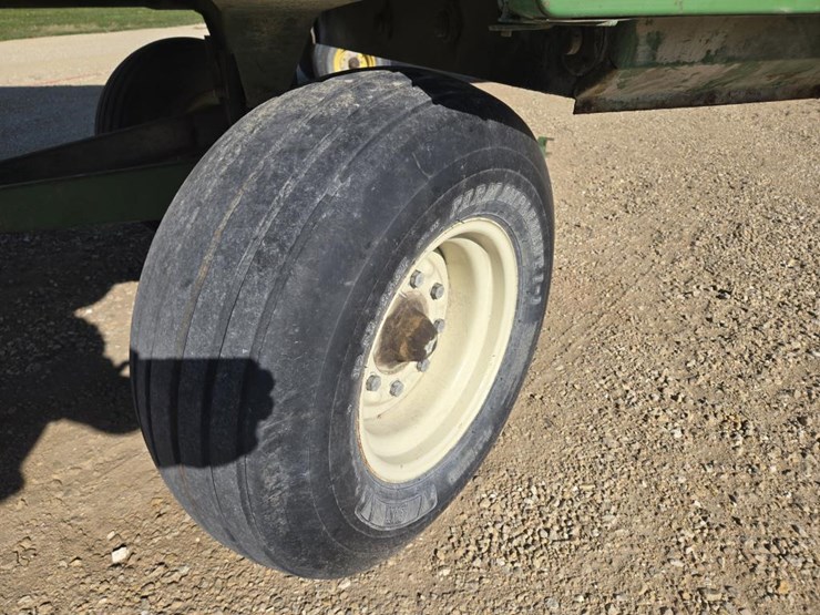 john-deere-714a-image-10