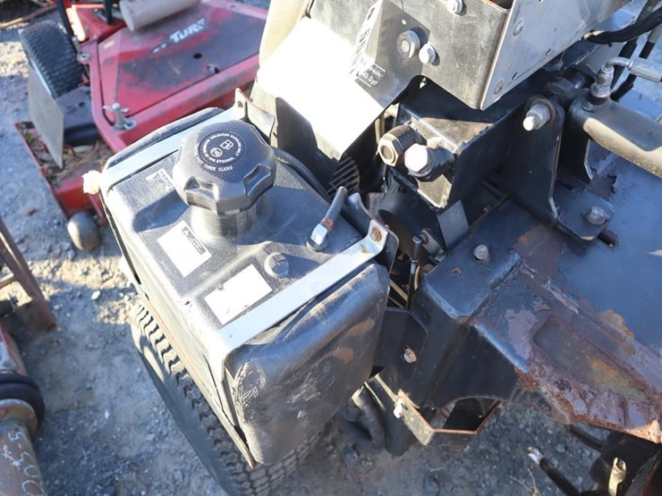 z-spray-stand-on-aerator-image-15