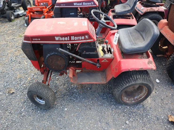 wheel-horse-lawn-&-garden-tractor-image-5