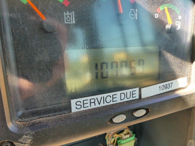 2013-caterpillar-d6k-lgp-image-15