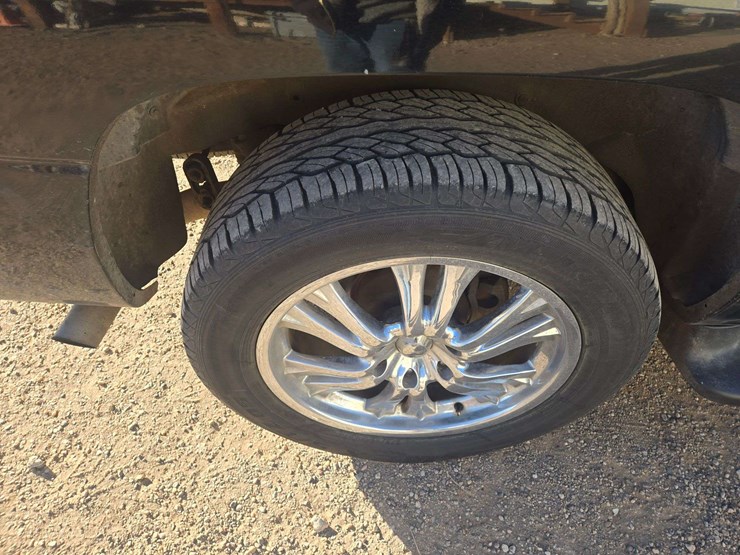 2003-gmc-yukon-xl-image-8