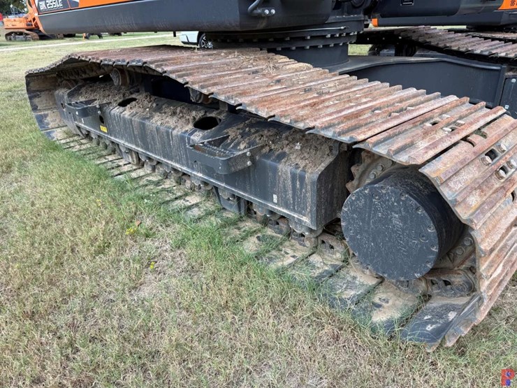 2023-doosan-dx255-lc-image-10