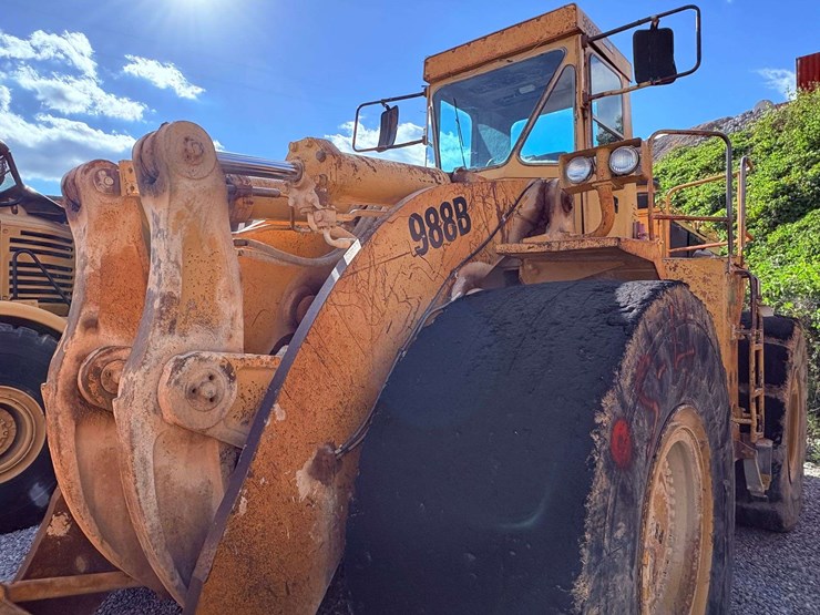 1982-caterpillar-988b-image-13