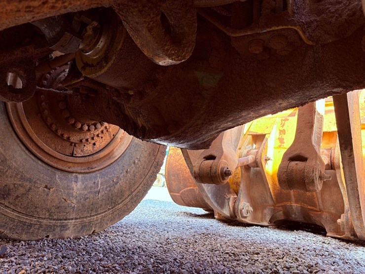 1982-caterpillar-988b-image-32