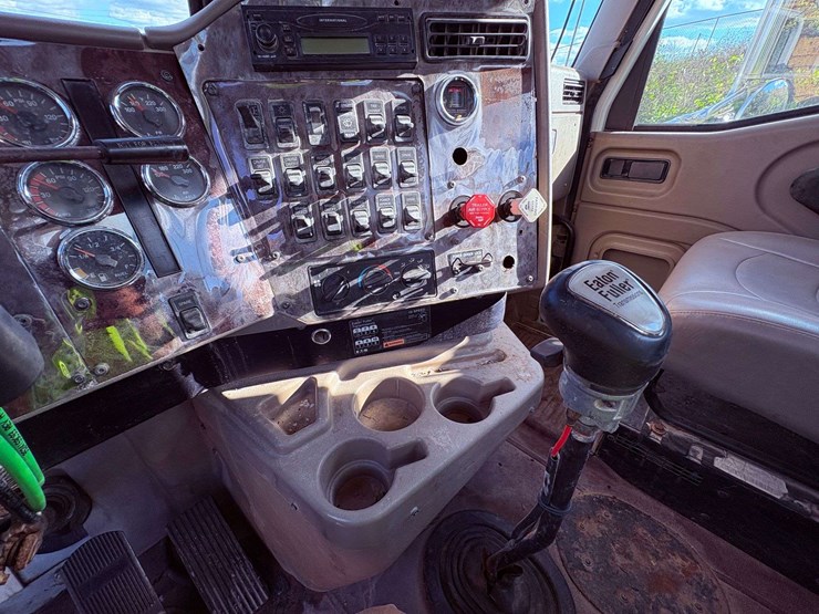 2007-international-paystar-5600i-image-54