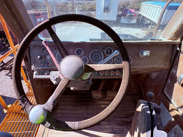 1981-caterpillar-773b-image-59