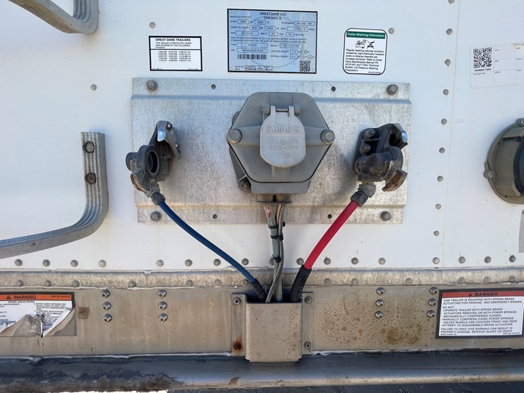 2018-great-dane-van-image-4