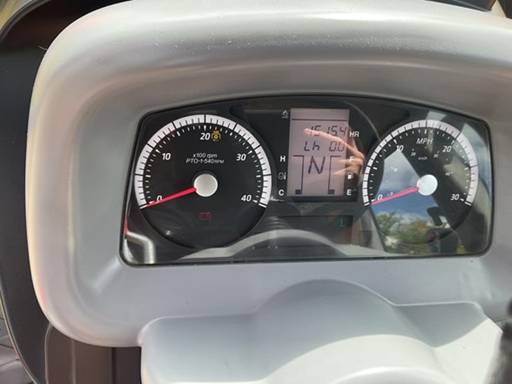 #39-•-2019-kioti-px1053-loader-tractor-image-24