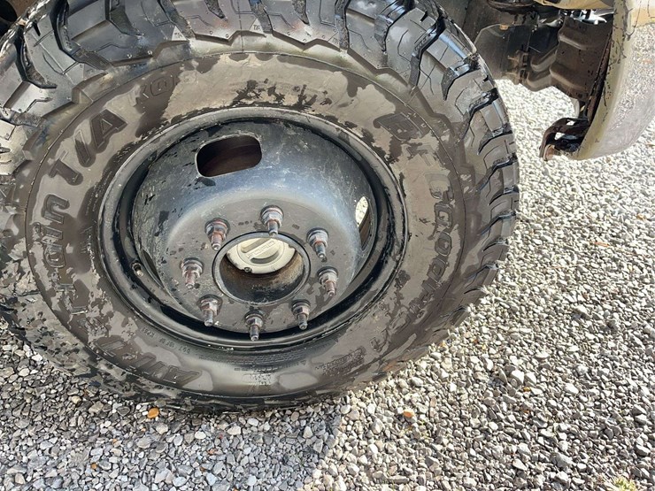 2012-ford-f350-image-17