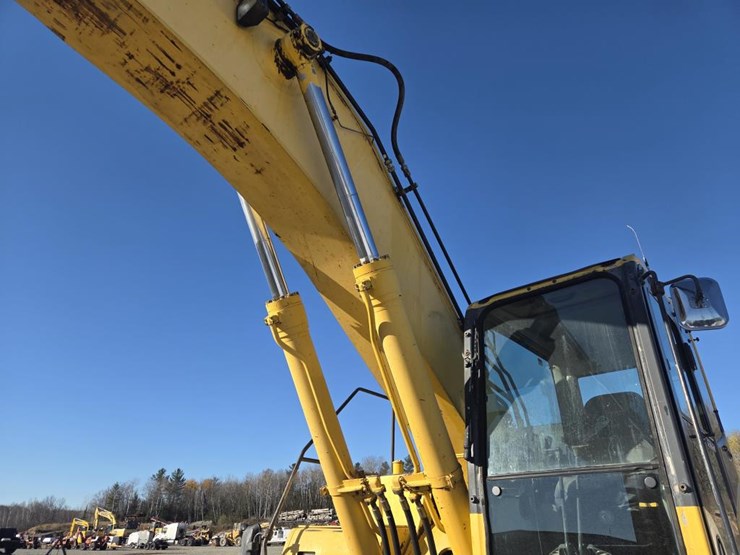 komatsu-pc400-image-22