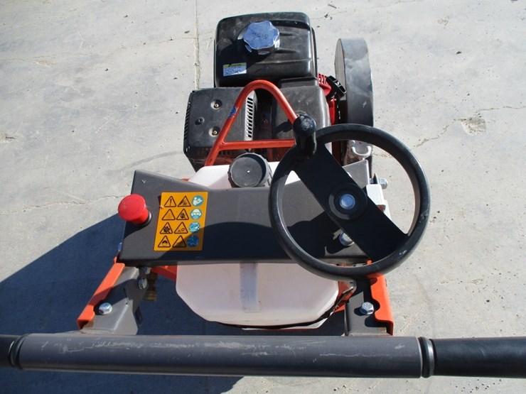 husqvarna-fs400-lv-walk-behind-concrete-saw,-image-5