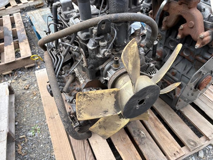 new-holland-ls170-image-5