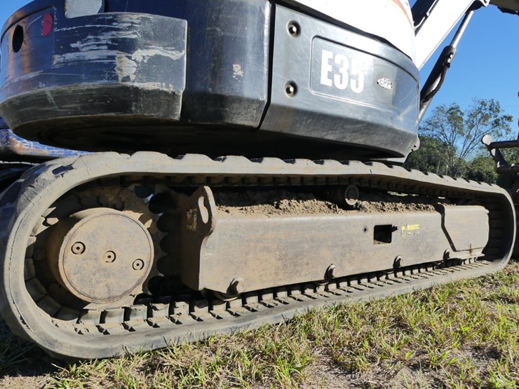 2014-bobcat-e35-image-6