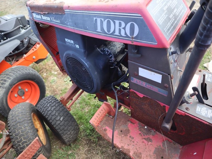 wheel-horse-lawn-&-garden-tractor-image-14