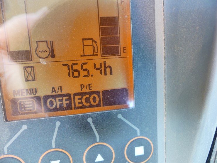 2020-deere-50g-image-20