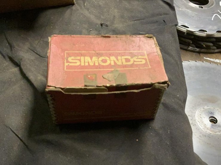 #763-•-bearings,-sprckets,-and-assorted-parts-image-7