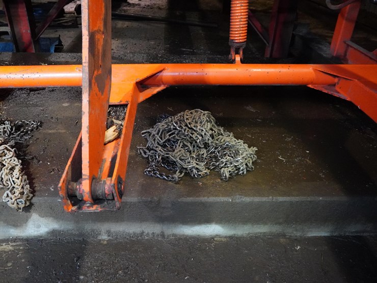 #256-•-tire-chains-image-1