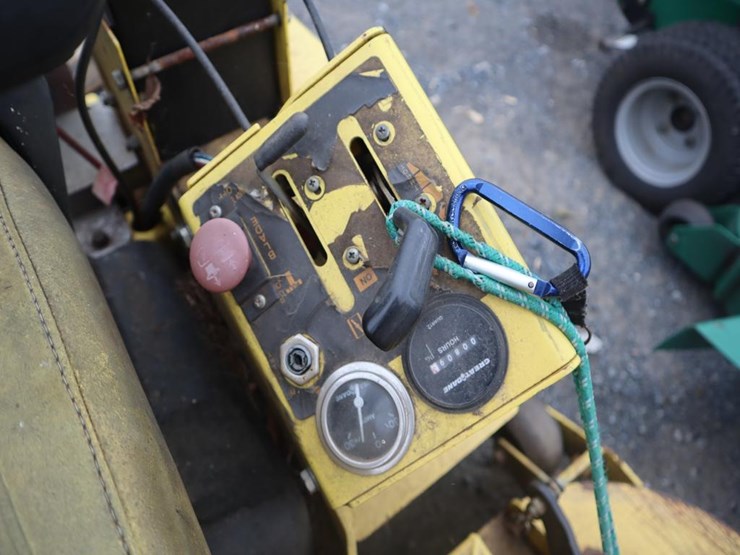 great-dane-riding-mower-image-17