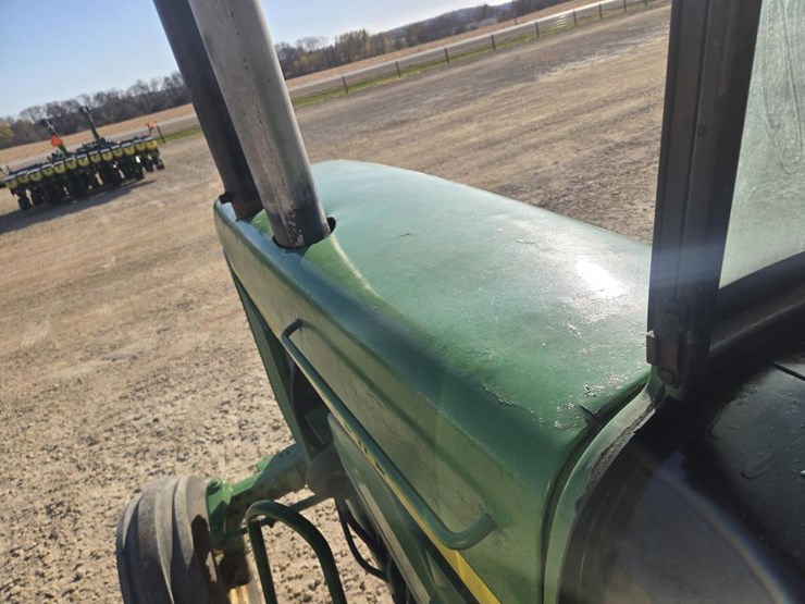 john-deere-4630-image-27