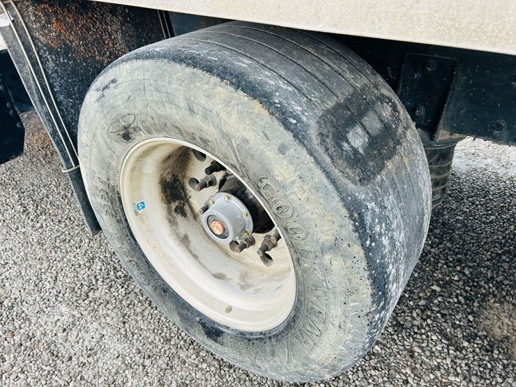 kenworth-t800-image-14