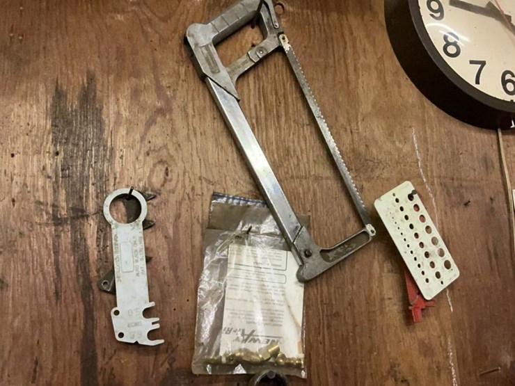 #754-•-wrenches,-tools,-miscellanous-parts-image-8