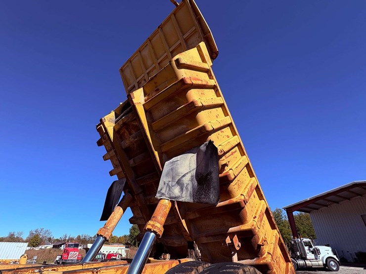 1981-caterpillar-773b-image-29