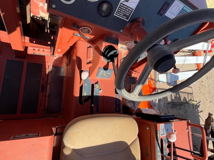 ditch-witch-7610-image-14