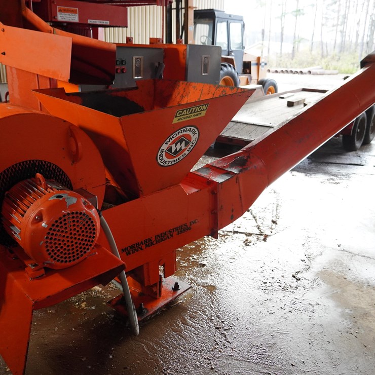 #135 • Morbark Chip Blower