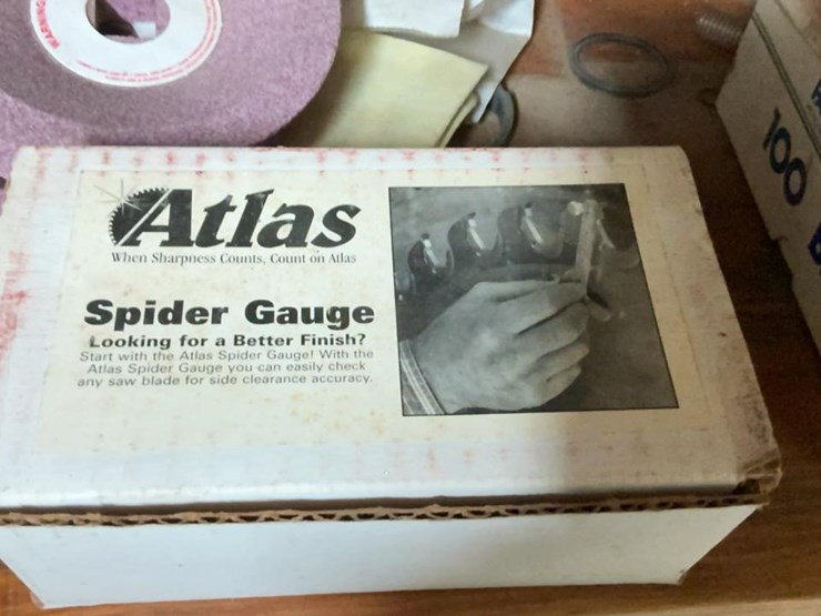 #753-•-grinder-stones,-spider-gauge,-bearings-and-miscellaneous-parts-image-30