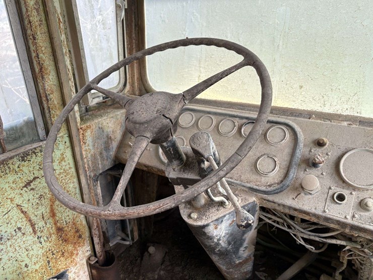 1977-euclid-r35-image-41