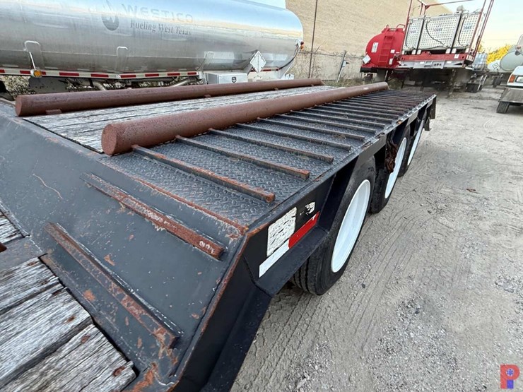 2014-viking-53'-x-102"-image-5