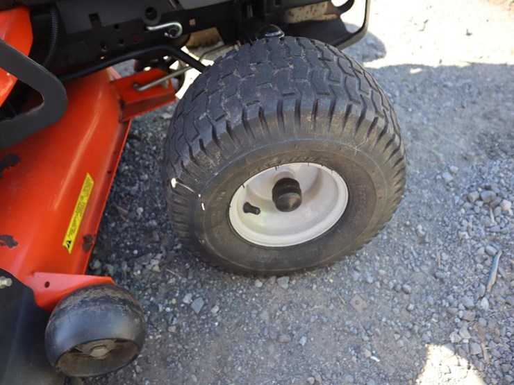 husqvarna-yth25k48-riding-mower-image-11