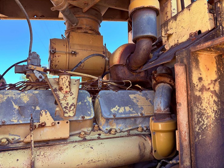 1984-caterpillar-d9l-image-41