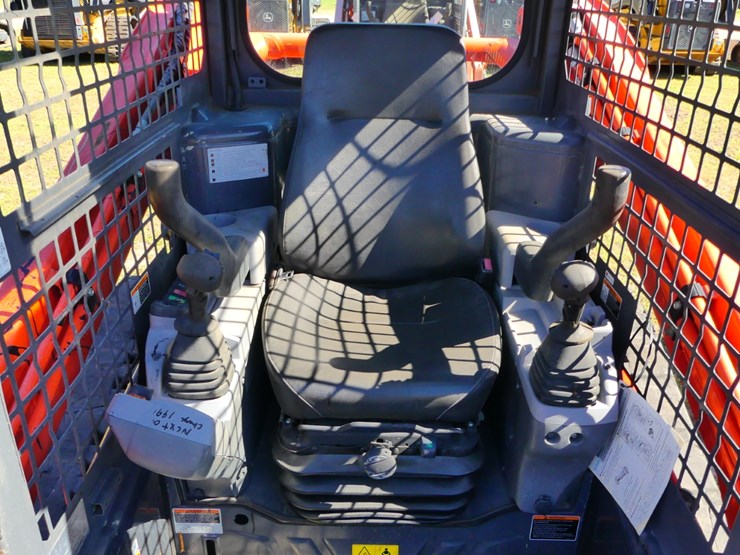 2020-kubota-svl75-2-image-12