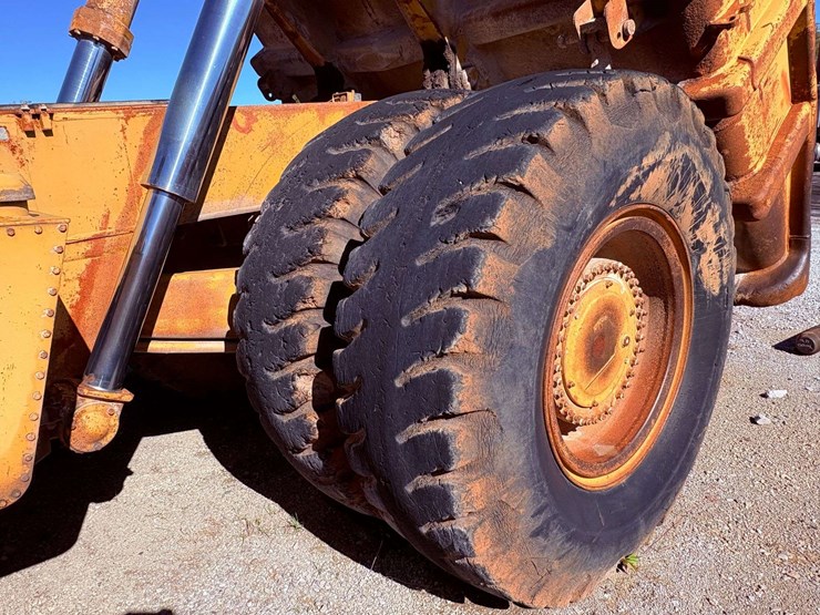 1981-caterpillar-773b-image-8