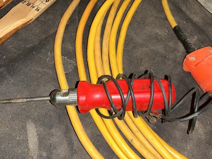 #757-•-pipe-wrenches,-soldering-irons-and-various-parts-image-11