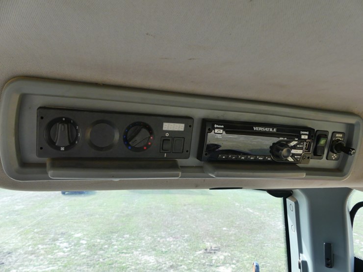 versatile-260-image-16