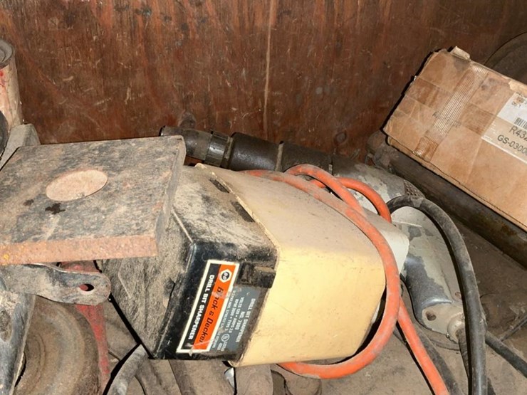 #762-•-roller-chains-and-miscellaneous-parts-image-10