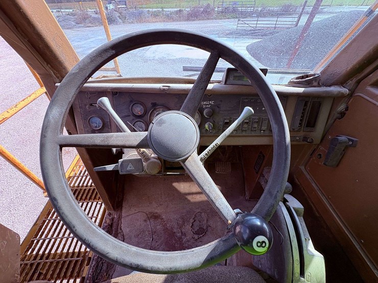 1995-caterpillar-769c-image-38