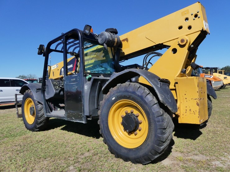 2015-caterpillar-tl642c-image-4