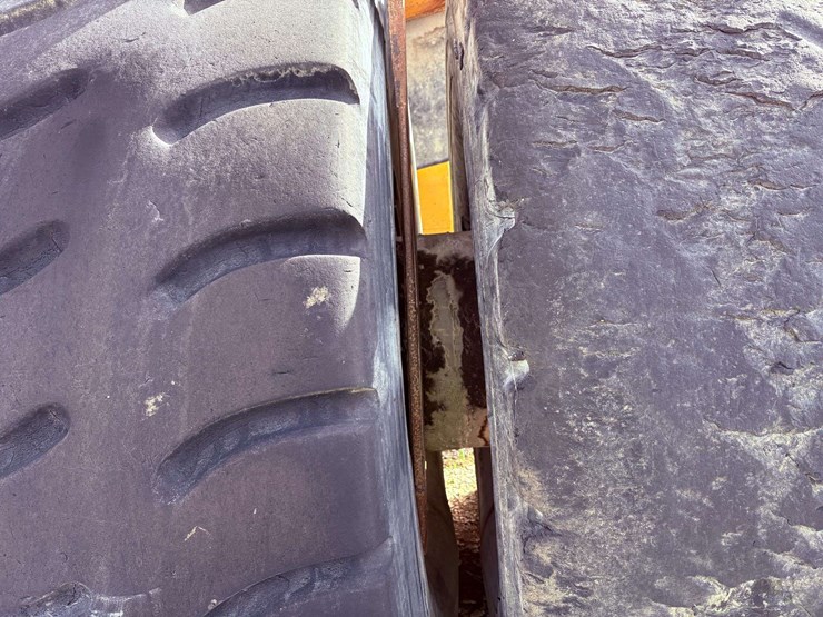 1994-caterpillar-773b-image-18