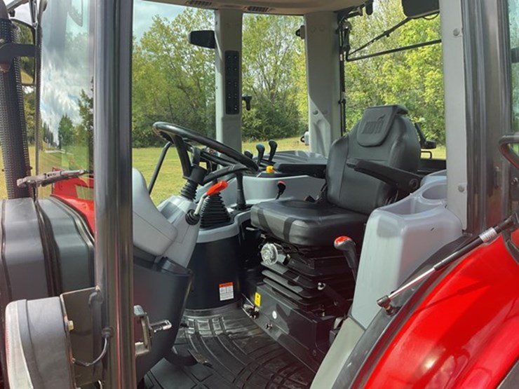 #39-•-2019-kioti-px1053-loader-tractor-image-18