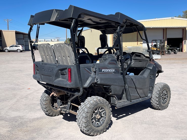 2021-honda-pioneer-700-image-5