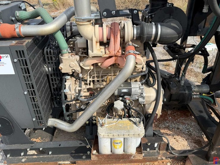 john-deere-4045hf285-image-5