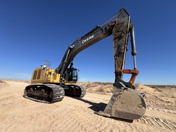 2019-deere-670g-lc-image-7