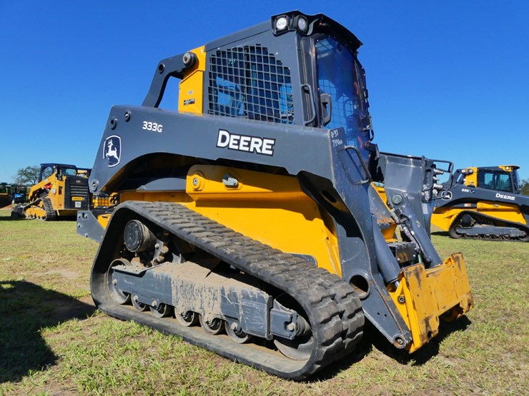 2023-deere-333g-image-1