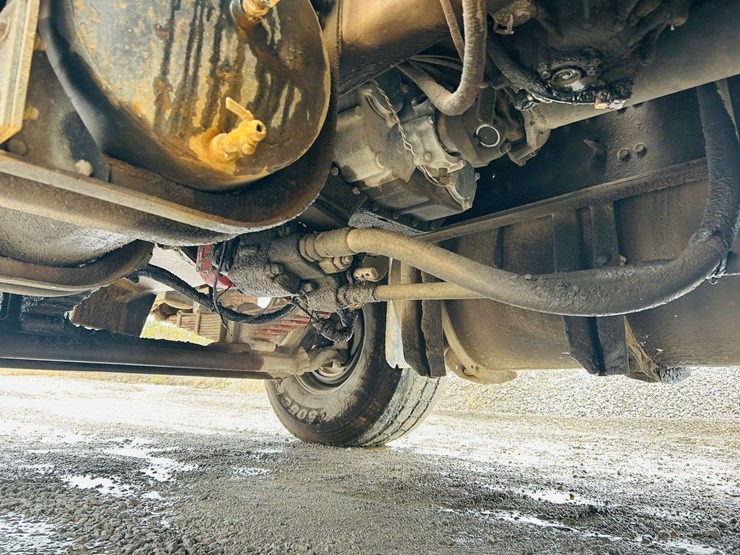 1997-international-paystar-5000-image-76