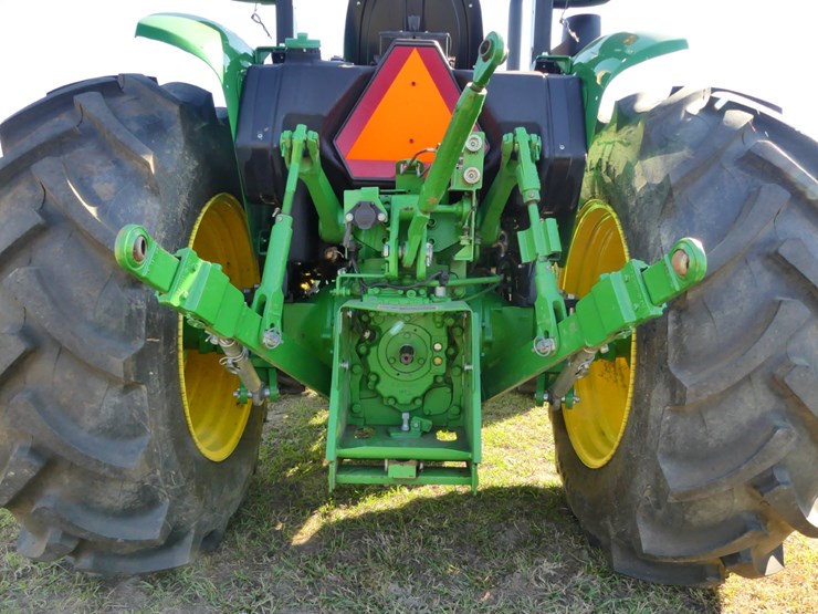 2022-john-deere-5055e-image-5