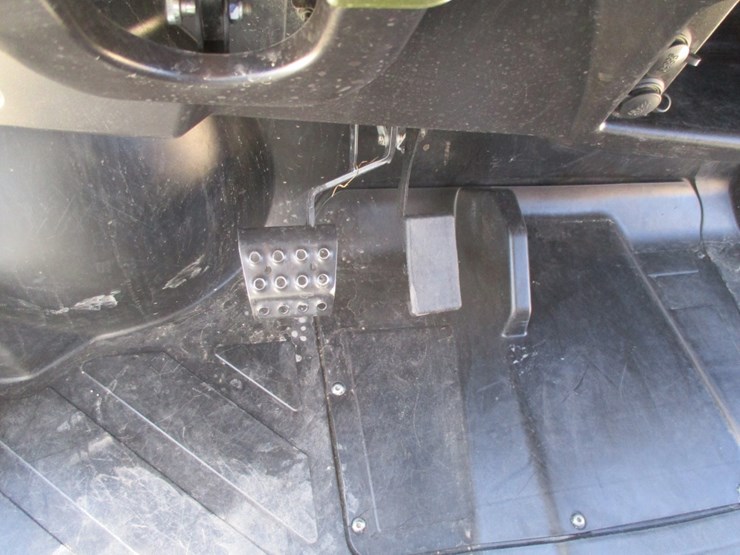 2012-polaris-ranger-crew-image-13