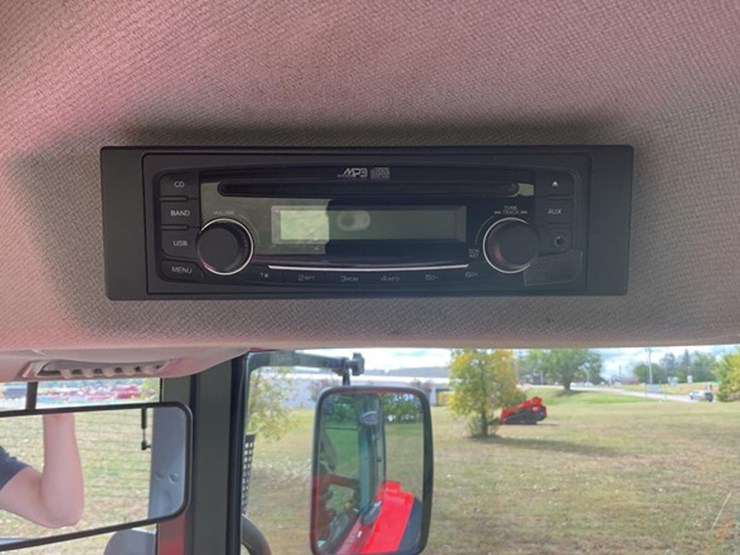 #39-•-2019-kioti-px1053-loader-tractor-image-27